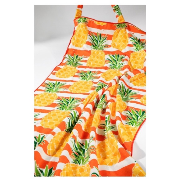 🧡RESTOCKED🧡New tangerine pineapple bag convertible beach towel🍍🍍 - Picture 8 of 9